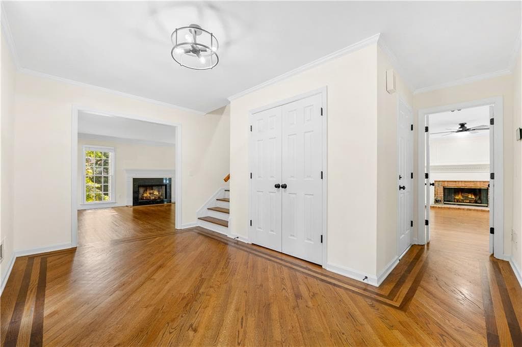 5 bedroom, 5 bathroom, 5,100 sq ft single family residence for sale at 425 Prince Charles Place, Johns Creek, GA 30022 — photo 8