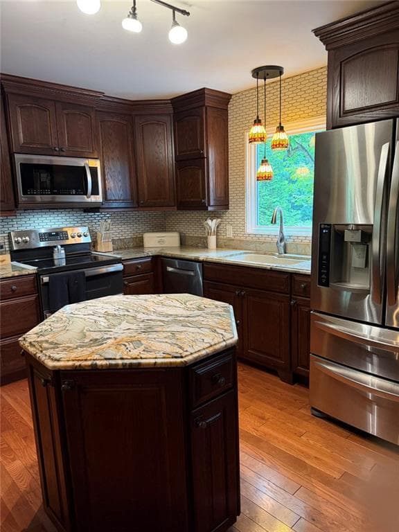 4 bedroom, 4 bathroom, 2,340 sq ft single family residence under contract at 4104 Dinner Belle Lane, Cohutta, GA 30710 — photo 10
