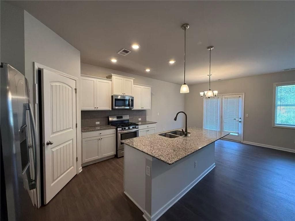 5 bedroom, 3 bathroom single family residence for rent at 173 Wayside Terrace, Braselton, GA 30517 for $2,350 a month — photo 7