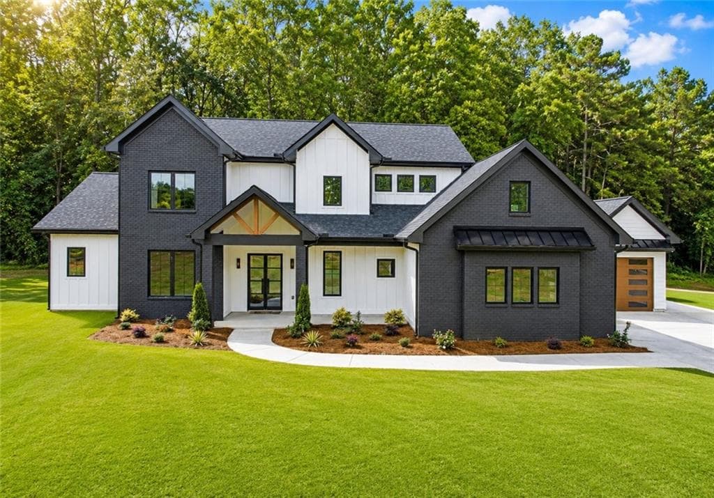5 bedroom, 4 bathroom, 3,588 sq ft single family residence for sale at 2680 Dr Bramblett Road, Cumming, GA 30028