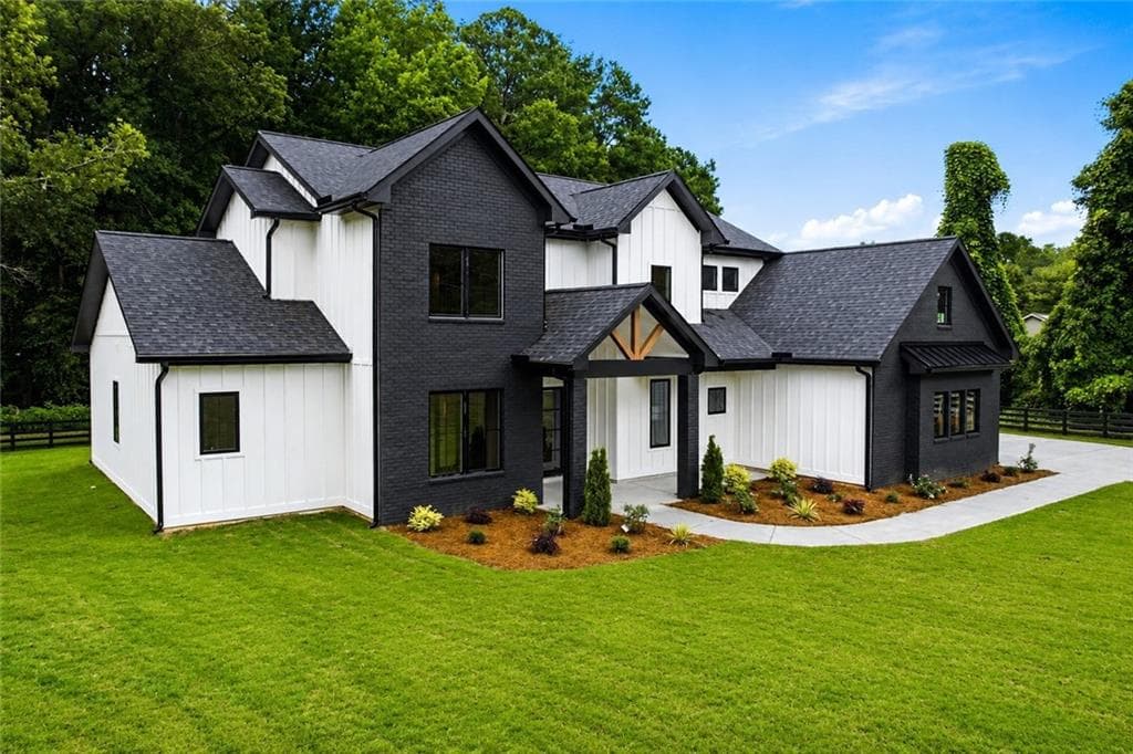5 bedroom, 4 bathroom, 3,588 sq ft single family residence for sale at 2680 Dr Bramblett Road, Cumming, GA 30028 — photo 7