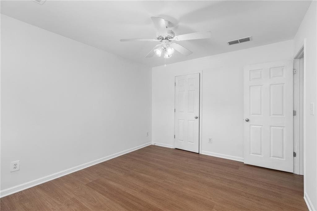 3 bedroom, 3 bathroom, 1,832 sq ft townhouse for sale at 2610 Pierce Brennen Court, Lawrenceville, GA 30043 — photo 8