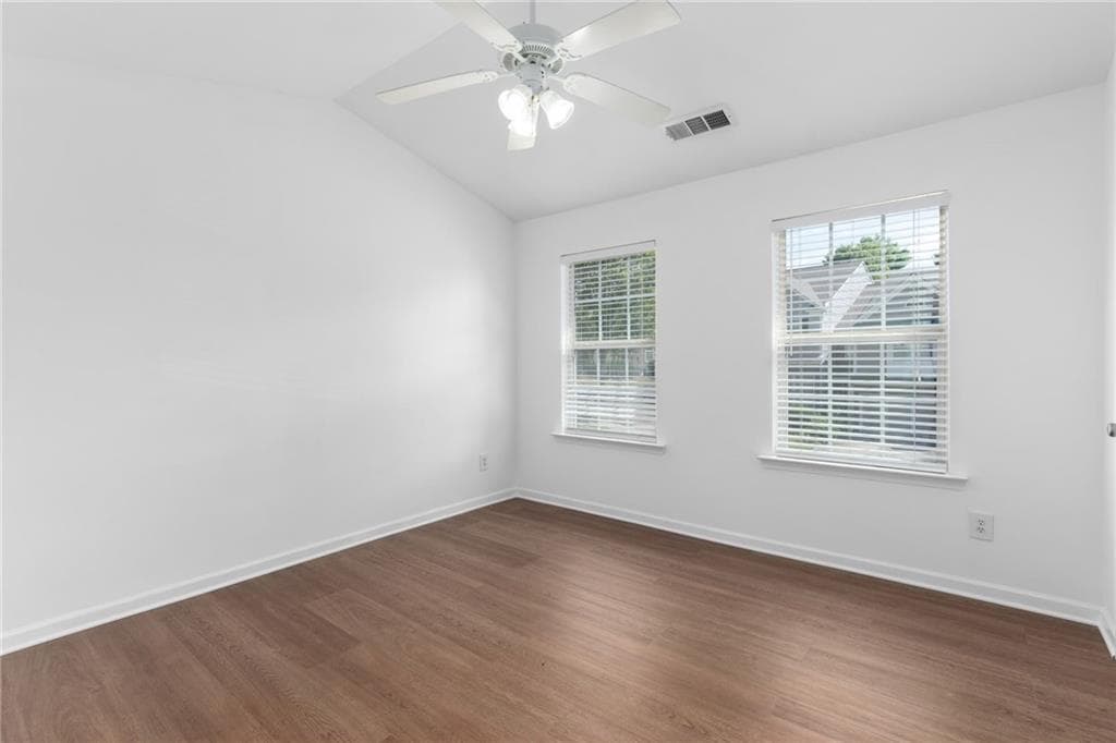 3 bedroom, 3 bathroom, 1,832 sq ft townhouse for sale at 2610 Pierce Brennen Court, Lawrenceville, GA 30043 — photo 6