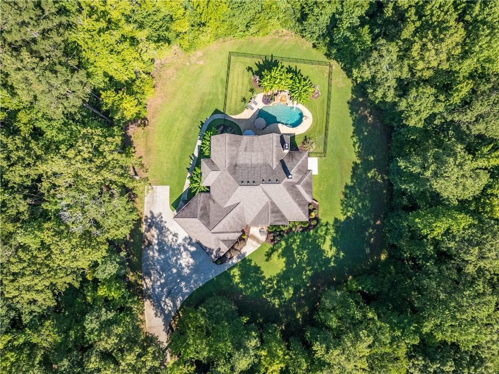 7 bedroom, 6 bathroom, 6,634 sq ft single family residence for sale at 4275 Jersey Covington Road, Covington, GA 30014 — photo 10