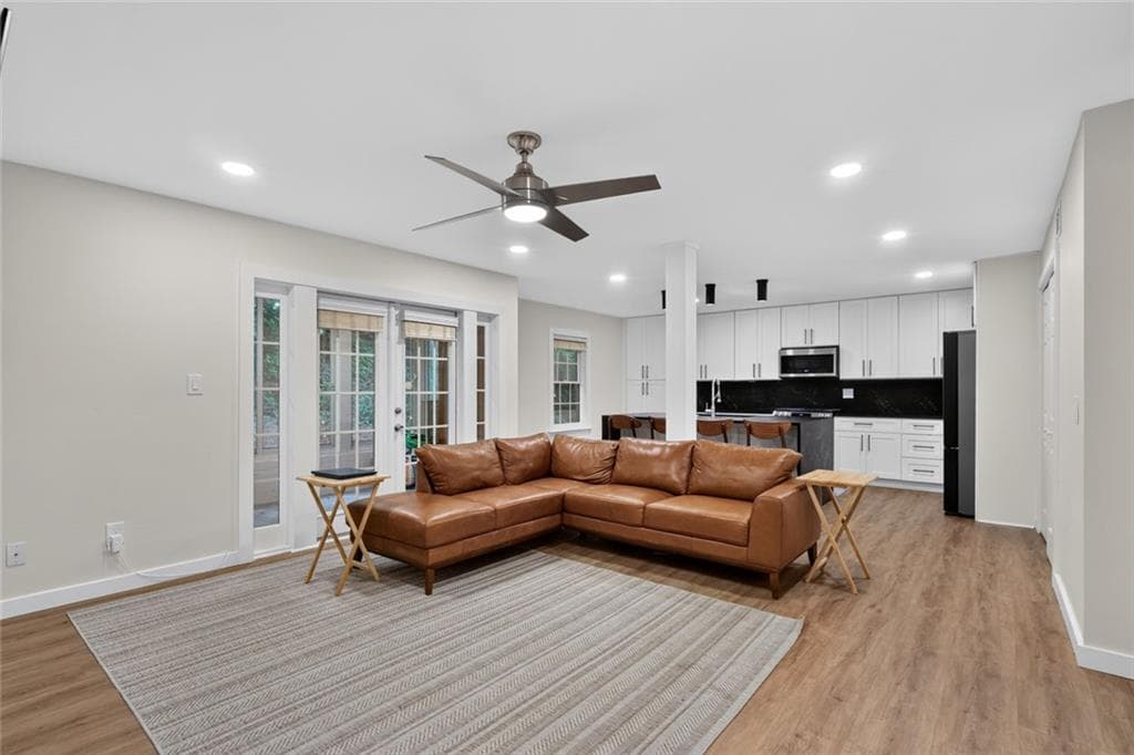 2 bedroom, 2 bathroom, 1,060 sq ft condominium for sale at 1445 Monroe Drive F2, Atlanta, GA 30324 — photo 1 of 31