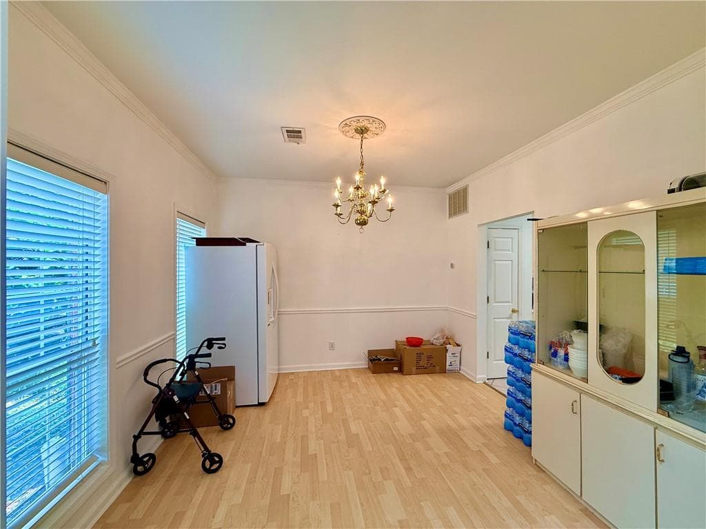 4 bedroom, 3 bathroom, 2,340 sq ft single family residence for sale at 1060 Charter Club Drive, Lawrenceville, GA 30043 — photo 6