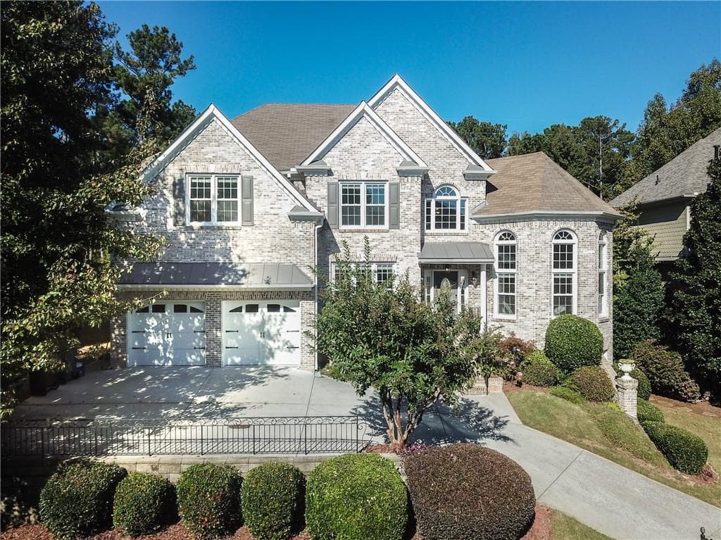 4 bedroom, 3 bathroom, 2,872 sq ft single family residence for rent at 4012 Erin Drive, Alpharetta, GA 30022 for $4,500 a month — photo 1 of 80