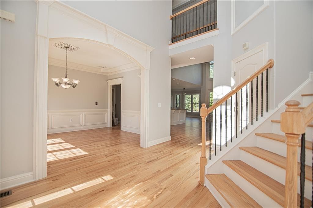 4 bedroom, 3 bathroom, 2,872 sq ft single family residence for rent at 4012 Erin Drive, Alpharetta, GA 30022 for $4,500 a month — photo 5