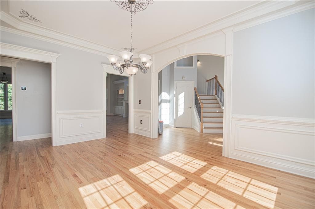 4 bedroom, 3 bathroom, 2,872 sq ft single family residence for rent at 4012 Erin Drive, Alpharetta, GA 30022 for $4,500 a month — photo 10