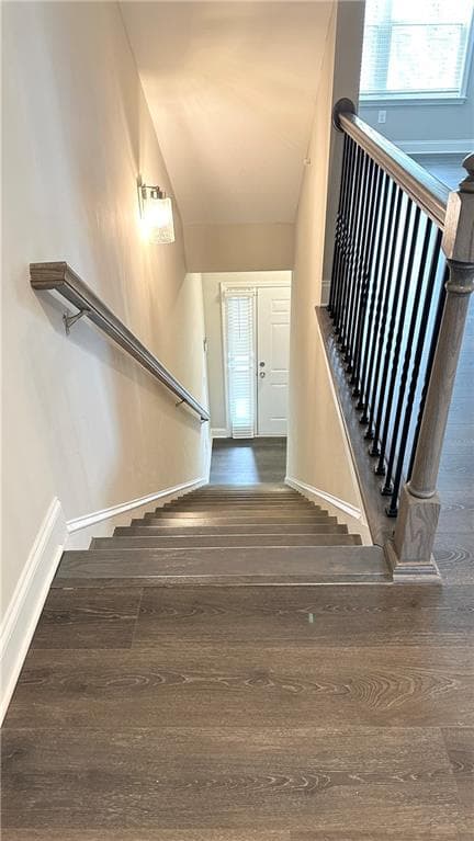 3 bedroom, 4 bathroom, 2,008 sq ft townhouse for sale at 3092 Quantum Lane, Atlanta, GA 30341 — photo 8
