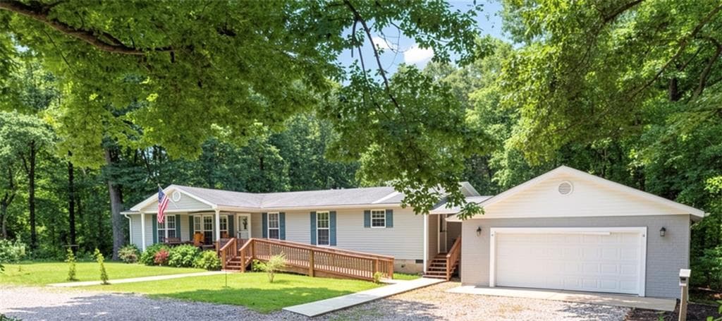 3 bedroom, 2 bathroom, 1,904 sq ft single family residence for sale at 173 Andrews Road, Carnesville, GA 30521
