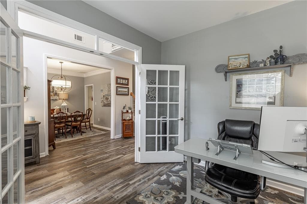 3 bedroom, 3 bathroom, 2,716 sq ft single family residence for sale at 933 Cruce Lake Drive, Hoschton, GA 30548 — photo 6