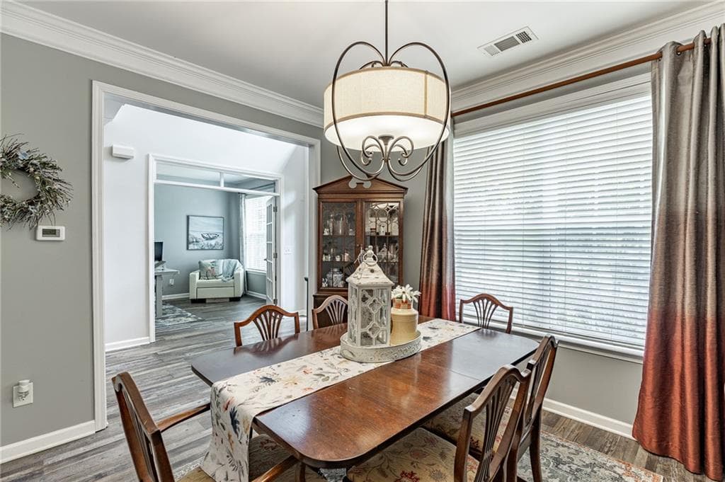 3 bedroom, 3 bathroom, 2,716 sq ft single family residence for sale at 933 Cruce Lake Drive, Hoschton, GA 30548 — photo 8