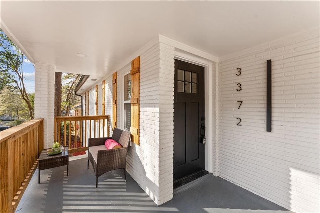 3 bedroom, 2 bathroom, 1,350 sq ft single family residence for sale at 3372 Jackson Drive, Decatur, GA 30032 — photo 8