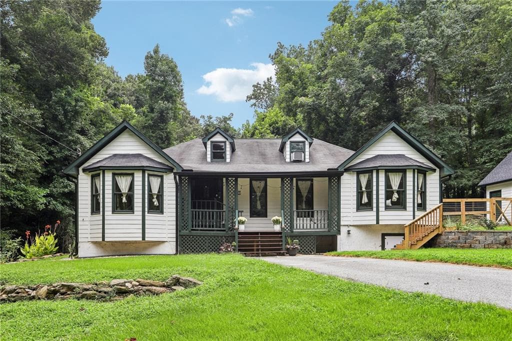 4 bedroom, 3 bathroom, 1,881 sq ft single family residence for sale at 4990 Daniell Mill Road, Winston, GA 30187