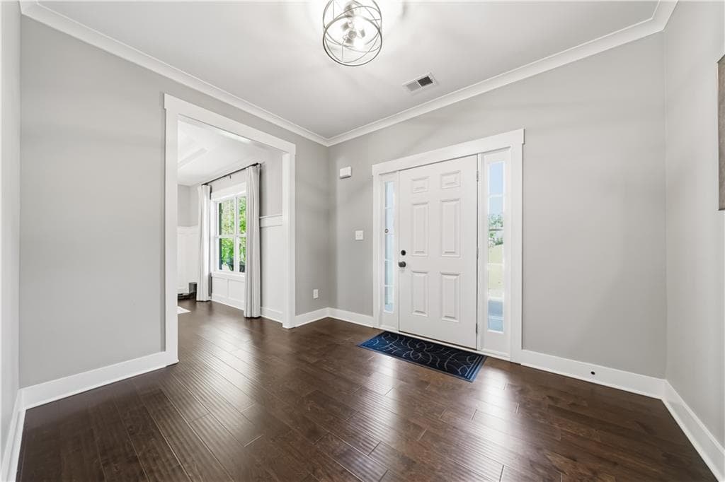 4 bedroom, 3 bathroom, 2,646 sq ft single family residence for sale at 60 NE Grand Georgian Court, Cartersville, GA 30121 — photo 5