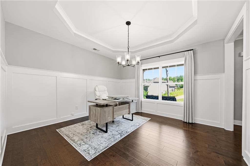 4 bedroom, 3 bathroom, 2,646 sq ft single family residence for sale at 60 NE Grand Georgian Court, Cartersville, GA 30121 — photo 7