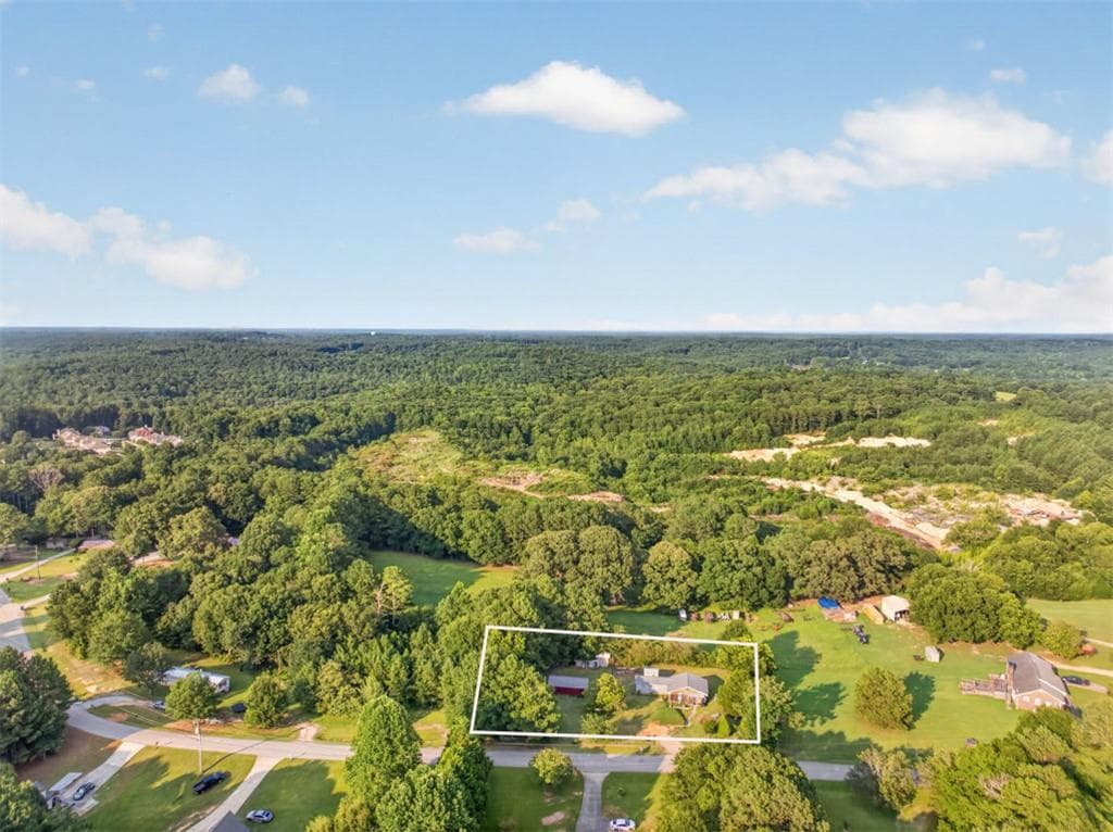 2 bedroom, 2 bathroom single family residence for sale at 4905 Hudson Road, Loganville, GA 30052 — photo 5