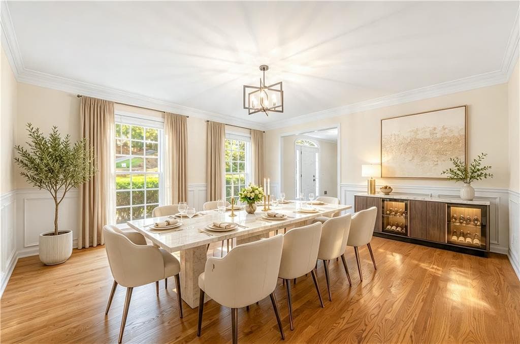 5 bedroom, 5 bathroom, 5,100 sq ft single family residence for sale at 425 Prince Charles Place, Johns Creek, GA 30022 — photo 4
