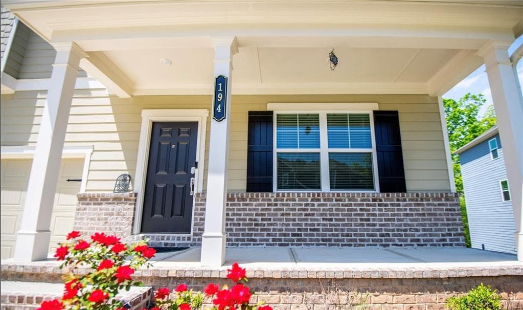 4 bedroom, 3 bathroom, 3,618 sq ft single family residence for rent at 194 Rivulet Drive, Dallas, GA 30132 for $2,300 a month — photo 3
