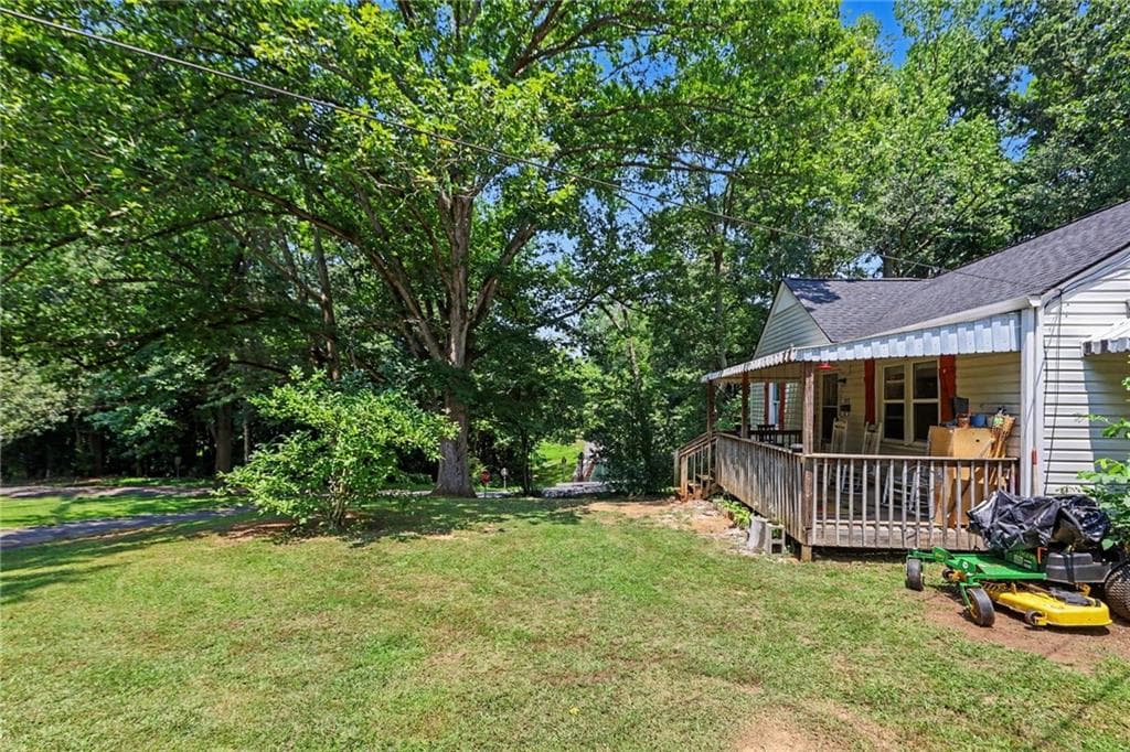3 bedroom, 2 bathroom, 1,216 sq ft single family residence for sale at 127 White Street, Tallapoosa, GA 30176 — photo 3