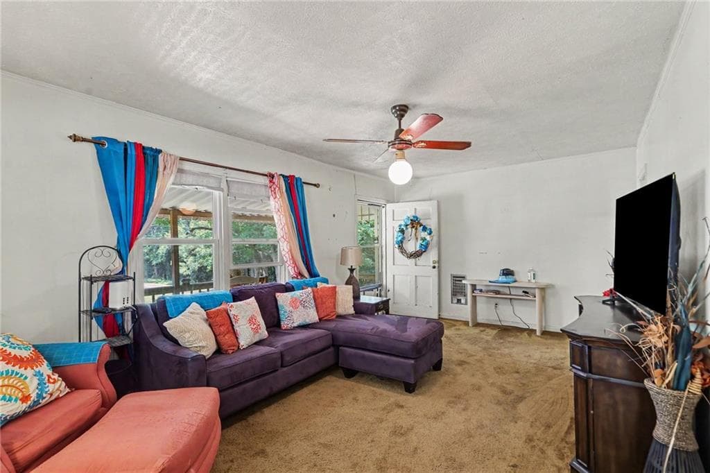 3 bedroom, 2 bathroom, 1,216 sq ft single family residence for sale at 127 White Street, Tallapoosa, GA 30176 — photo 6