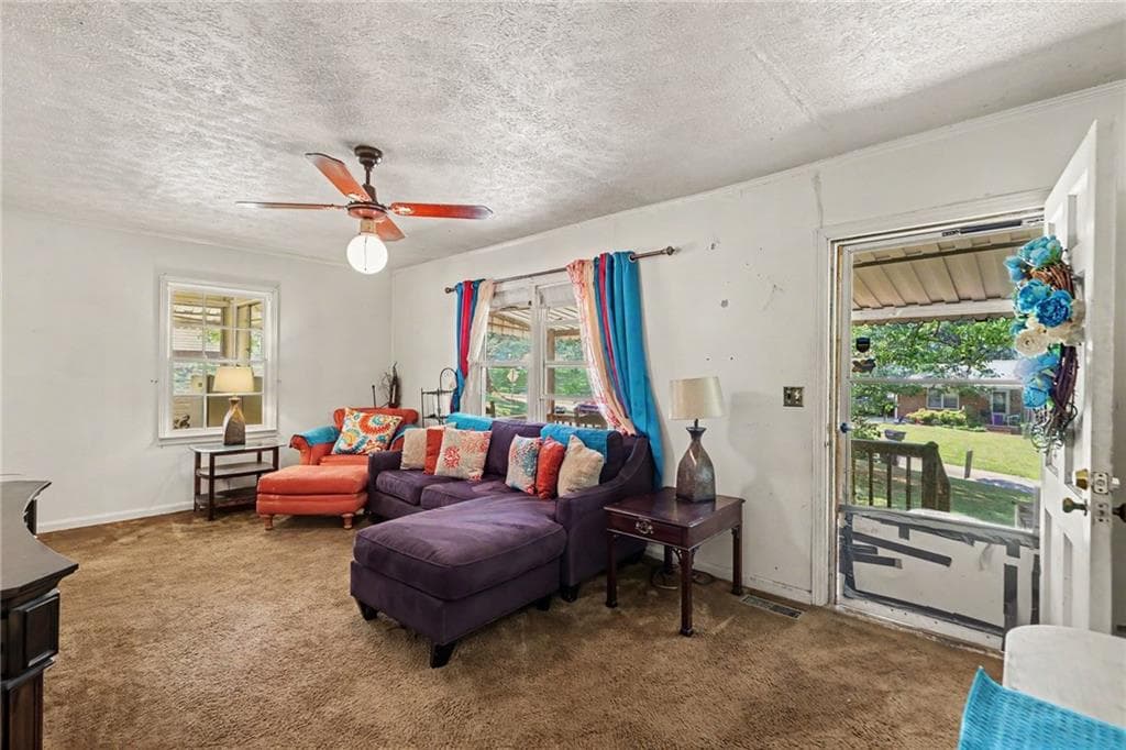 3 bedroom, 2 bathroom, 1,216 sq ft single family residence for sale at 127 White Street, Tallapoosa, GA 30176 — photo 7