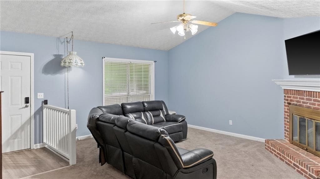 4 bedroom, 3 bathroom, 1,915 sq ft single family residence for sale at 119 Bridget Drive, Hampton, GA 30228 — photo 4