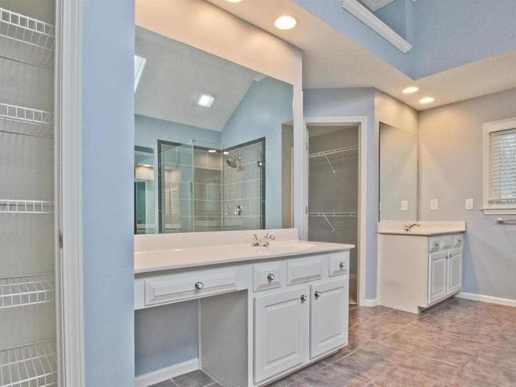 4 bedroom, 3 bathroom, 3,162 sq ft single family residence for rent at 3296 Millwood Trail, Smyrna, GA 30080 for $3,995 a month — photo 10