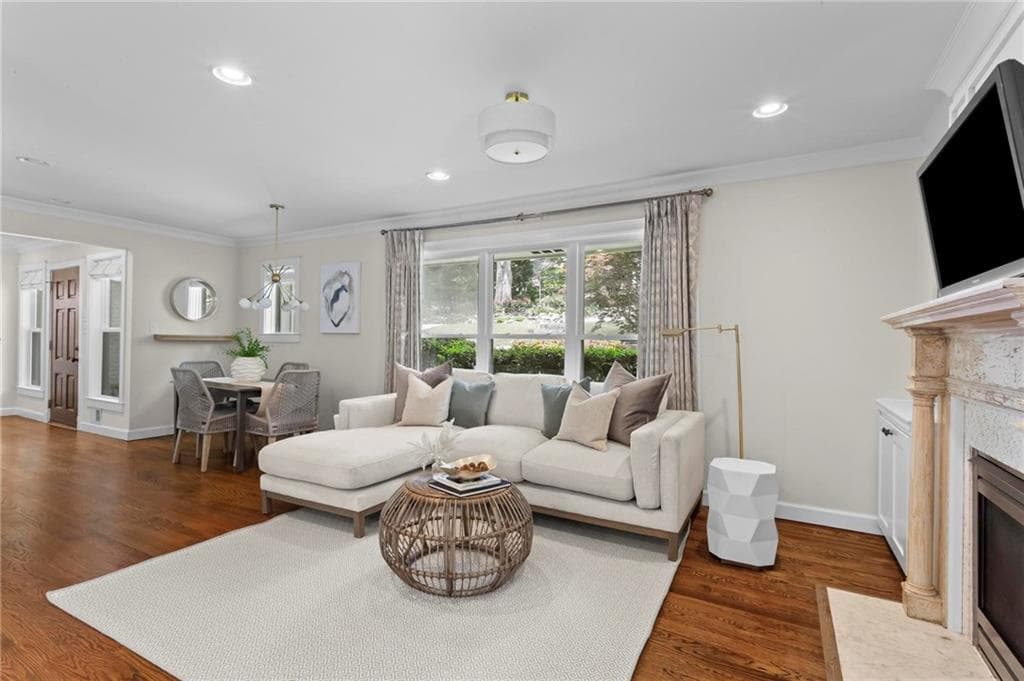 4 bedroom, 4 bathroom, 2,872 sq ft single family residence for sale at 3026 Skyland Drive, Brookhaven, GA 30341 — photo 7