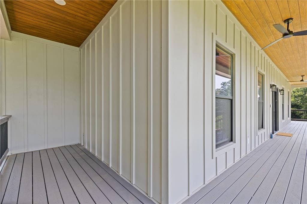 4 bedroom, 5 bathroom, 4,932 sq ft single family residence for sale at 496 Davis Road, Jefferson, GA 30549 — photo 7