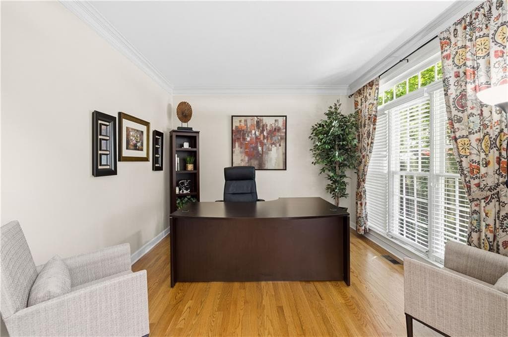5 bedroom, 5 bathroom, 4,634 sq ft single family residence for sale at 5519 Highland Preserve Drive, Mableton, GA 30126 — photo 7