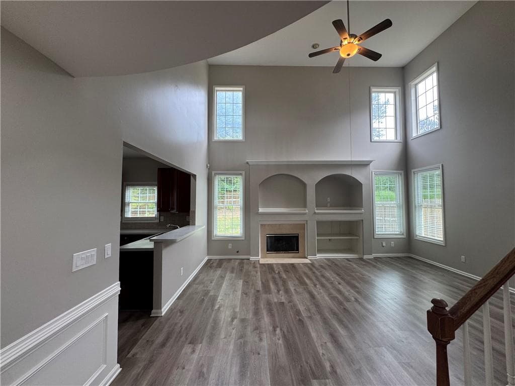 4 bedroom, 3 bathroom, 3,019 sq ft single family residence for sale at 400 Fitzgerald Place, College Park, GA 30349 — photo 5