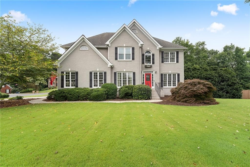 5 bedroom, 4 bathroom, 4,649 sq ft single family residence sold at 4910 Bettes Court, Alpharetta, GA 30004