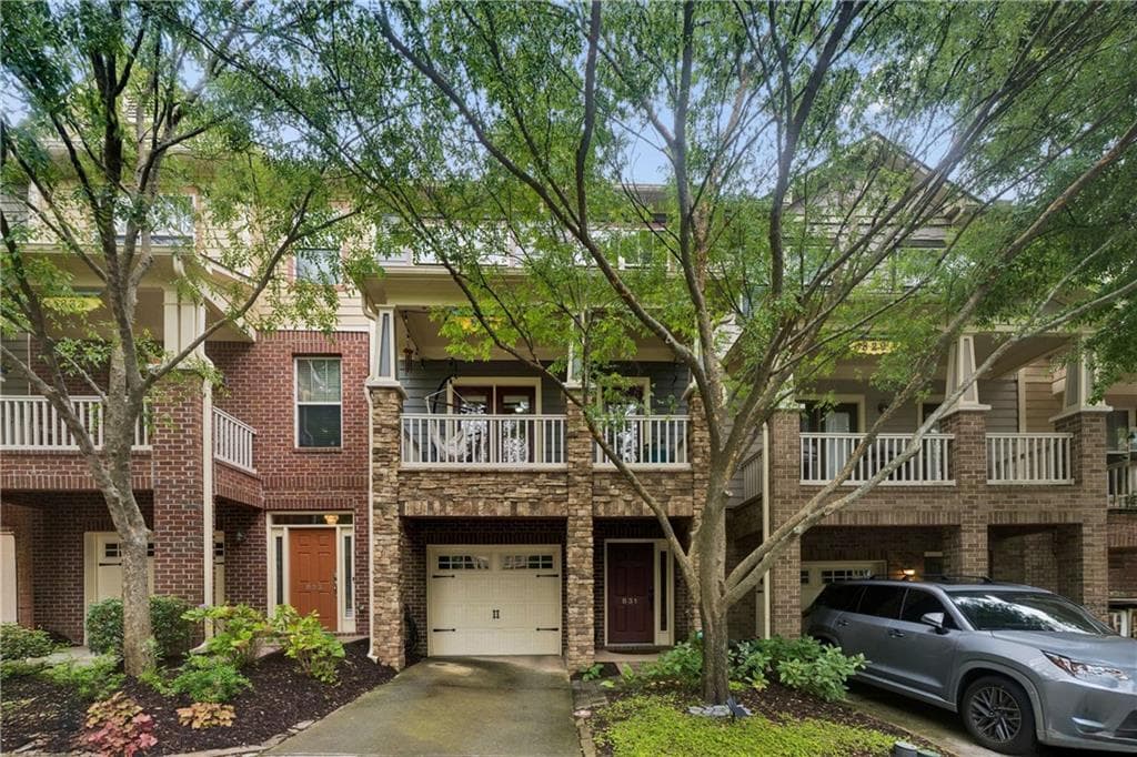 3 bedroom, 4 bathroom, 1,958 sq ft townhouse for sale at 831 Charles Bank Avenue, Atlanta, GA 30312 — photo 2