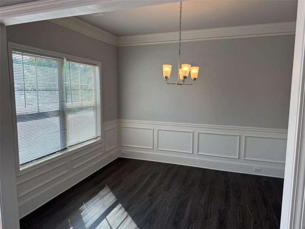 4 bedroom, 3 bathroom, 2,225 sq ft single family residence for rent at 4472 Beechnut View, Gainesville, GA 30504 for $2,350 a month — photo 4