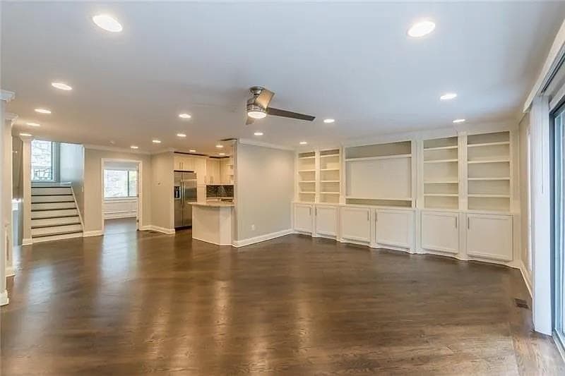 3 bedroom, 3 bathroom, 1,760 sq ft townhouse under contract at 1885 DYouville Lane, Atlanta, GA 30341 — photo 3