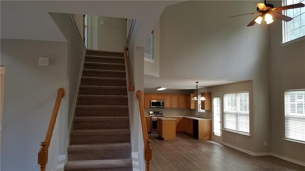 5 bedroom, 3 bathroom single family residence for rent at 3652 Roxfield Drive, Buford, GA 30518 for $2,400 a month — photo 6