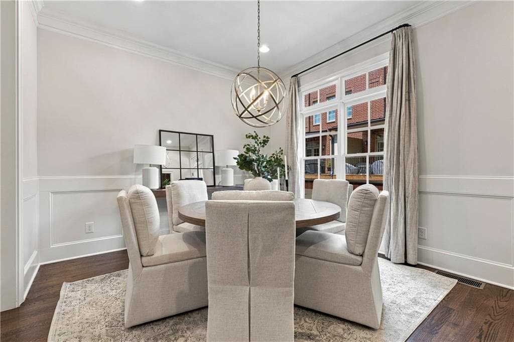 3 bedroom, 4 bathroom, 2,460 sq ft townhouse under contract at 818 Virginia Park Circle, Atlanta, GA 30306 — photo 7