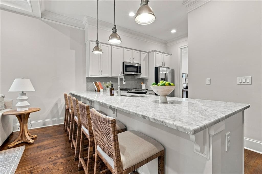 3 bedroom, 4 bathroom, 2,460 sq ft townhouse under contract at 818 Virginia Park Circle, Atlanta, GA 30306 — photo 10
