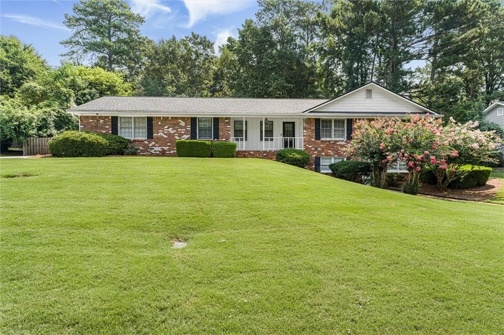 3 bedroom, 2 bathroom, 2,357 sq ft single family residence for sale at 226 Machelle Lane, Marietta, GA 30064