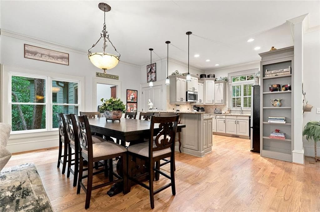 4 bedroom, 4 bathroom, 3,496 sq ft single family residence for sale at 10 Black Gum Drive, Big Canoe, GA 30143 — photo 7
