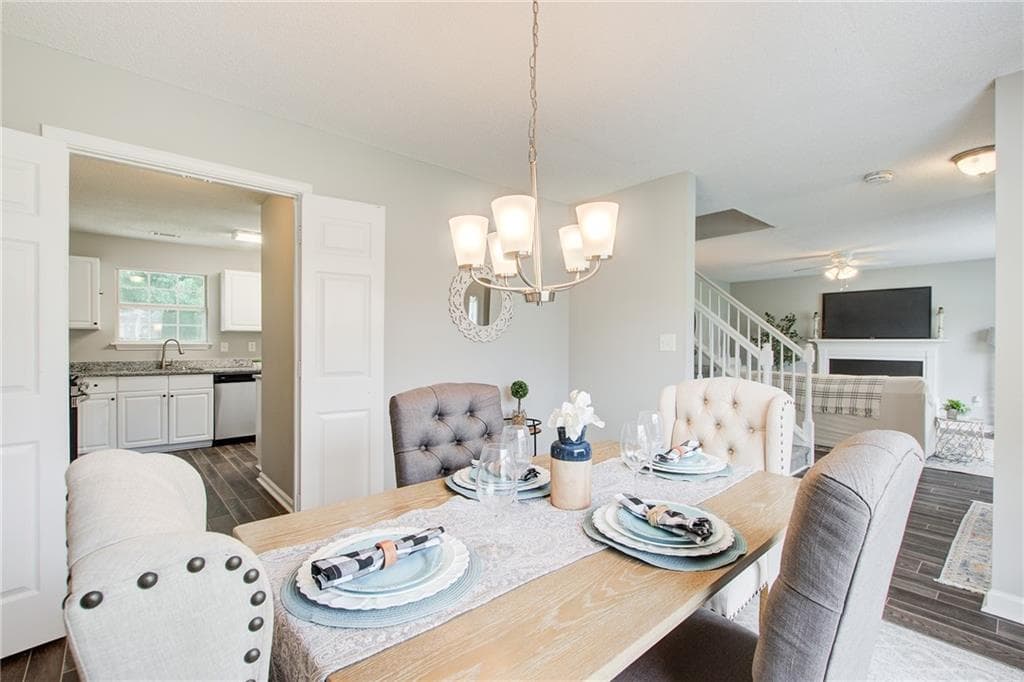 3 bedroom, 3 bathroom, 1,796 sq ft single family residence for sale at 2175 Windstream Lane, Marietta, GA 30060 — photo 6