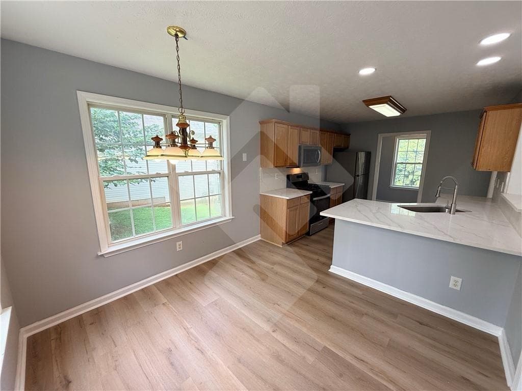 5 bedroom, 3 bathroom, 2,593 sq ft single family residence for rent at 29 Enclave Drive, Powder Springs, GA 30127 for $2,195 a month — photo 9