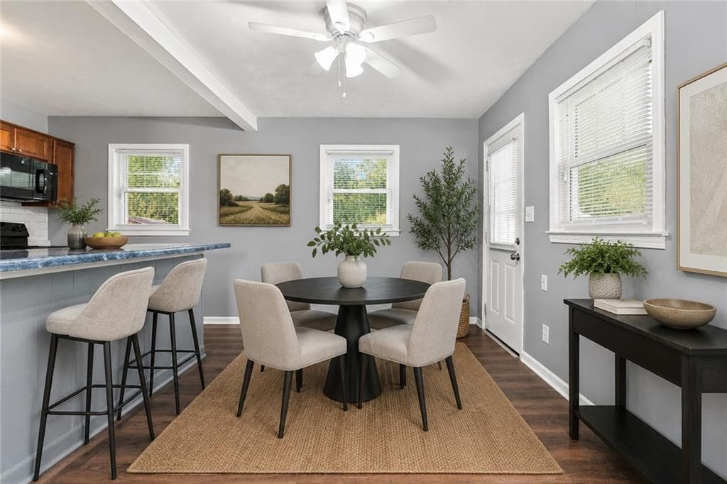 3 bedroom, 2 bathroom, 1,075 sq ft single family residence under contract at 1465 E Highpoint Drive, Douglasville, GA 30134 — photo 9