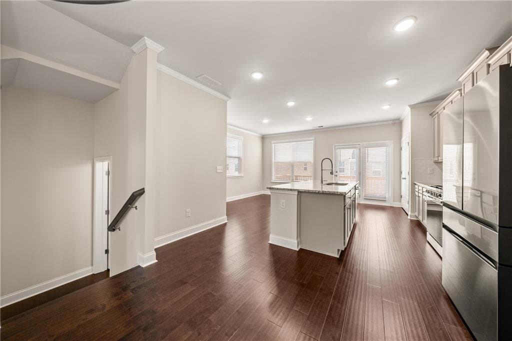 3 bedroom, 4 bathroom, 1,982 sq ft townhouse for sale at 2695 La Rive Drive, Duluth, GA 30097 — photo 8