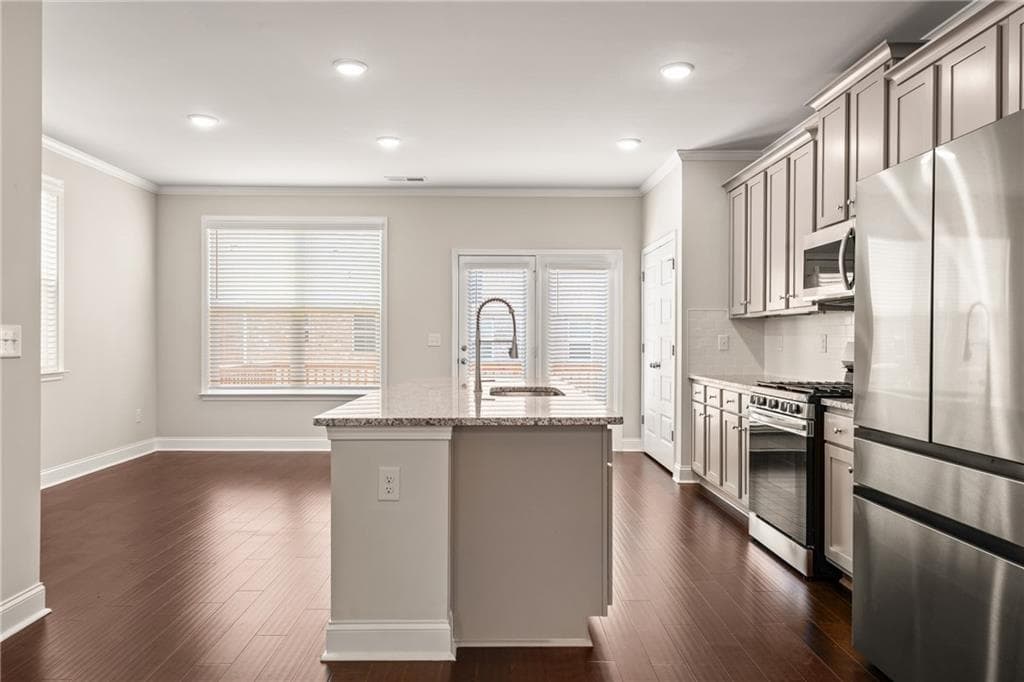 3 bedroom, 4 bathroom, 1,982 sq ft townhouse for sale at 2695 La Rive Drive, Duluth, GA 30097 — photo 9
