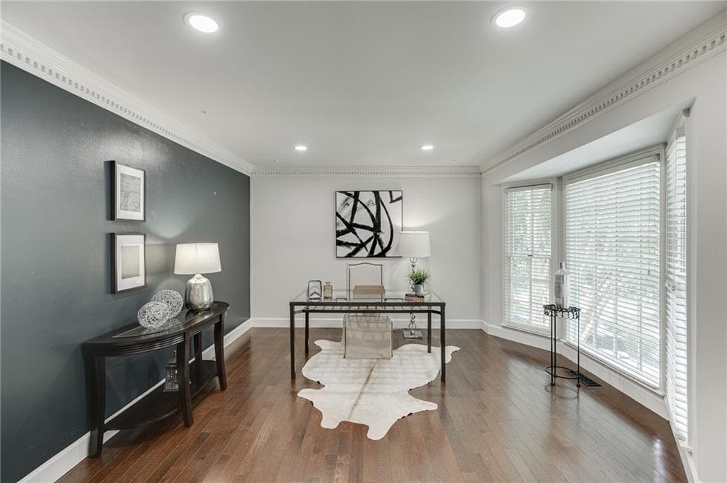 4 bedroom, 4 bathroom, 4,583 sq ft single family residence for sale at 315 Derby Ridge Trace, Roswell, GA 30075 — photo 4