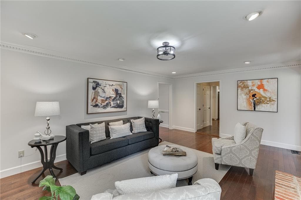 4 bedroom, 4 bathroom, 4,583 sq ft single family residence for sale at 315 Derby Ridge Trace, Roswell, GA 30075 — photo 6