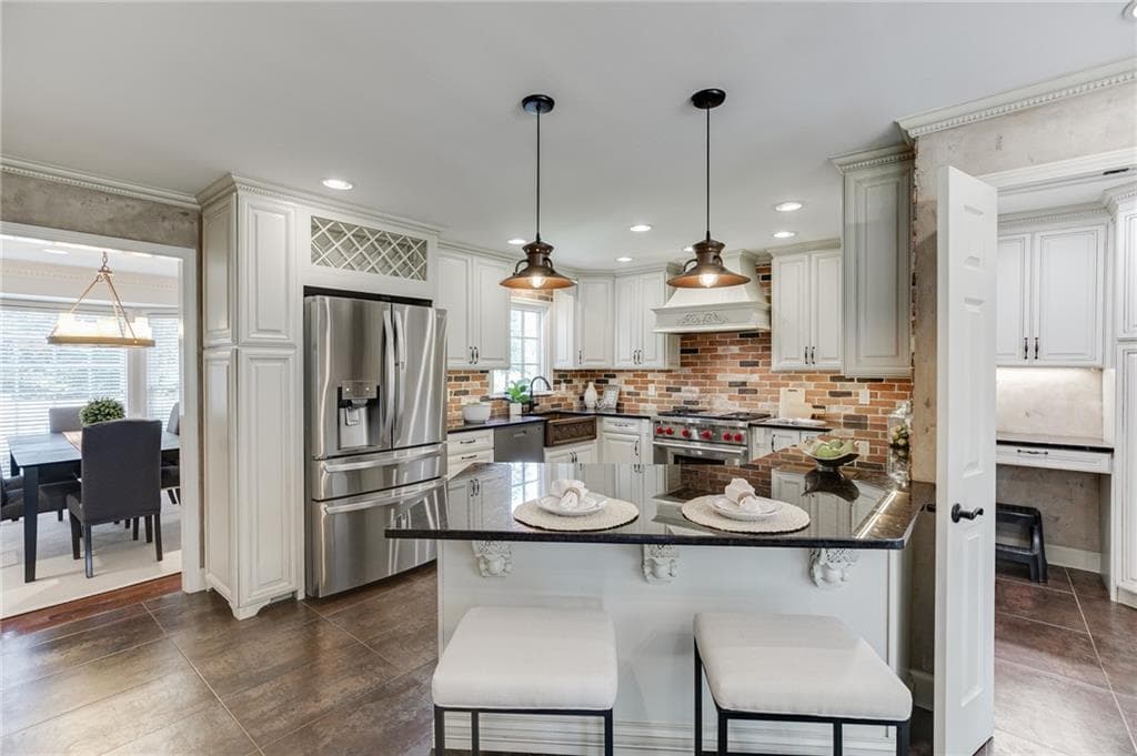 4 bedroom, 4 bathroom, 4,583 sq ft single family residence for sale at 315 Derby Ridge Trace, Roswell, GA 30075 — photo 9